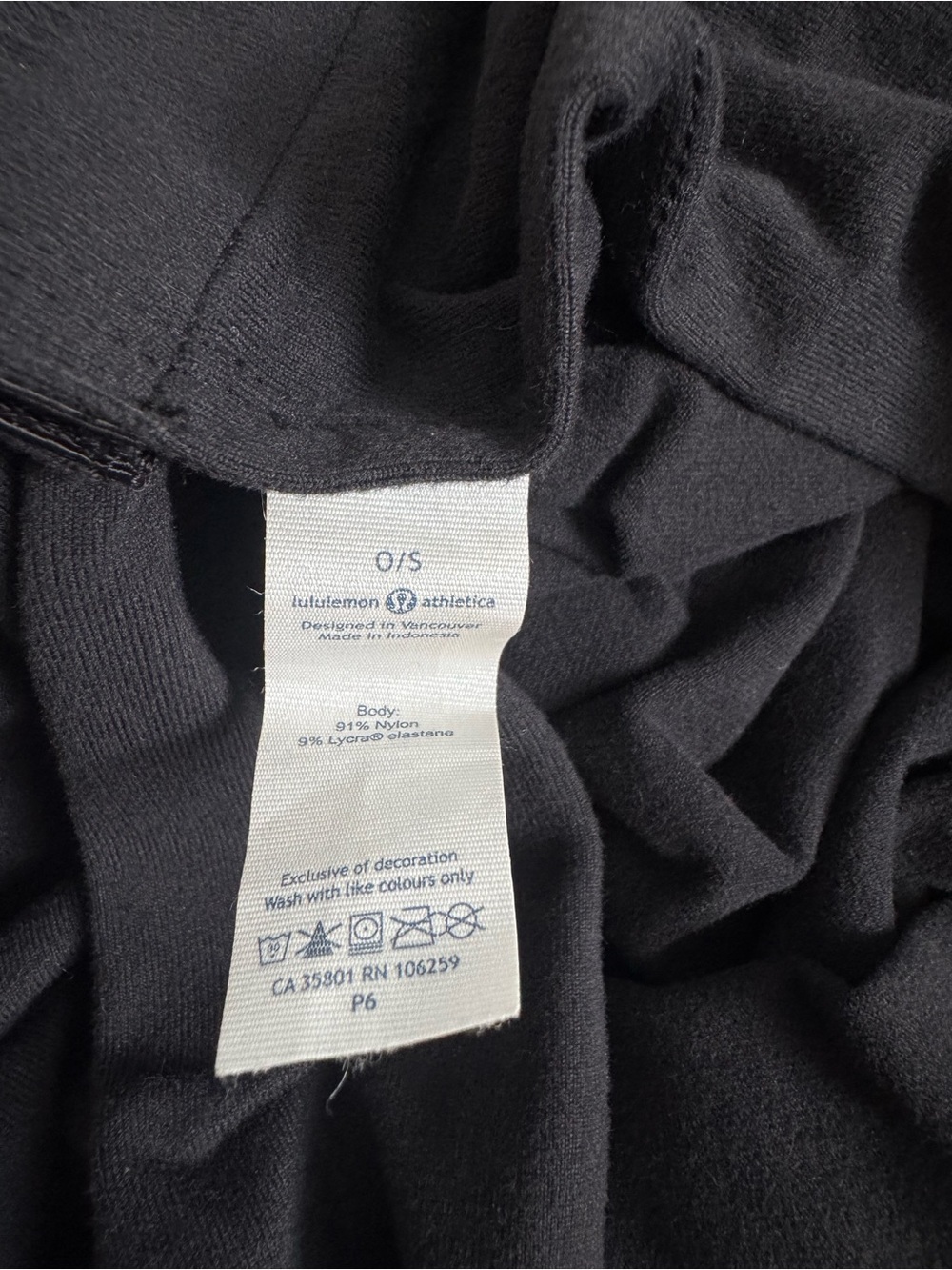 lululemon vinyasa scarf black snap convertible wrap - Picture 5 of 8